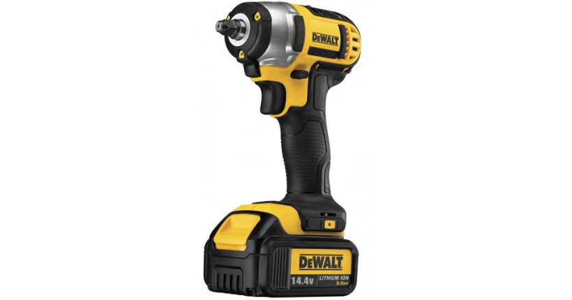 Dewalt DCF830L2 Compact Impact Wrench